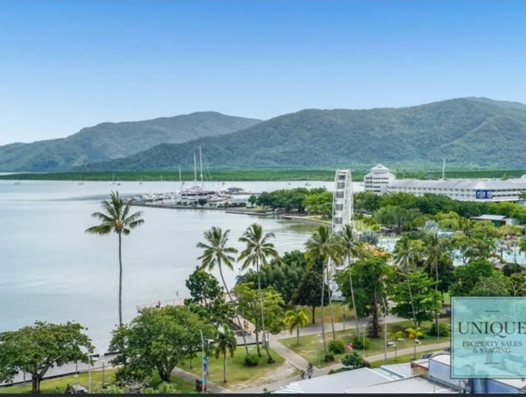 1 Bedroom Apt Ocean View On The Cairns Esplanade location